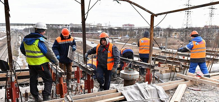 В апреле откроют участок Добрынинского путепровода