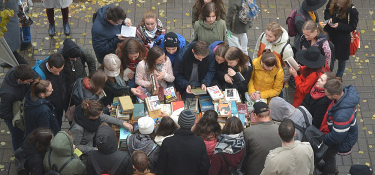 В центре Ярославля бесплатно раздадут книги