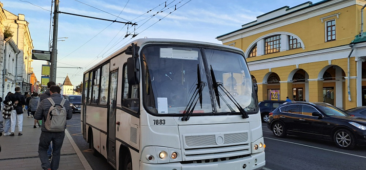 В Ярославле в ходе специального рейда на линии выявили три неисправных автобуса