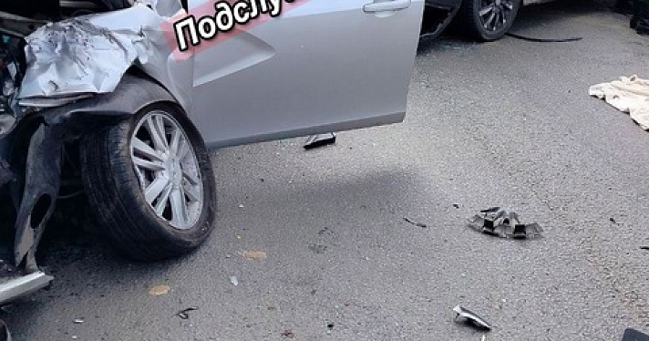 Ярославцы предупреждают водителей о пробках на окружной из-за ДТП
