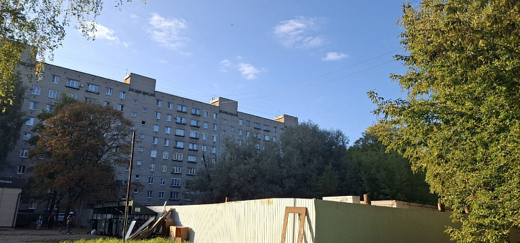 В Дзержинском районе Ярославля начинают большую стройку на месте зелёной зоны_305004