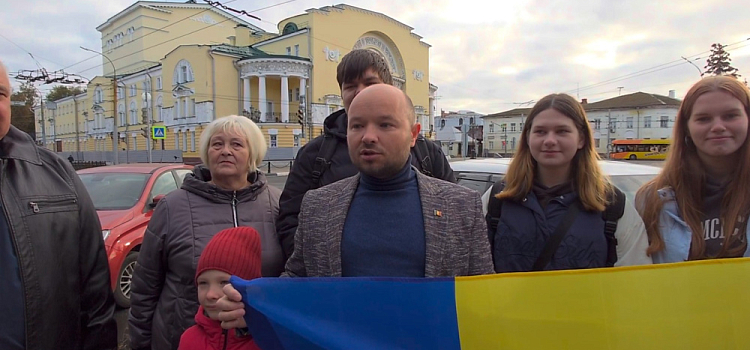 Полсотни ярославских молдаван поехали в Москву голосовать: в России открыли лишь два участка