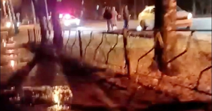 «Зачем светофор убрали?»: в Угличе автомобиль сбил 14-летнюю девочку