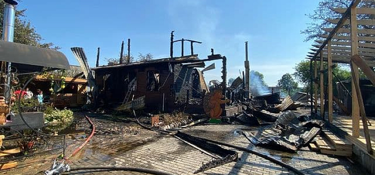 Сгорел дотла популярный музей в Ярославской области