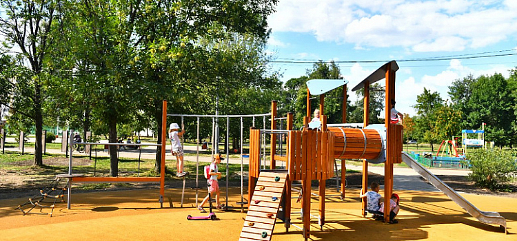 В Ярославле завершается ремонт в парке «Рабочий сад»_218141