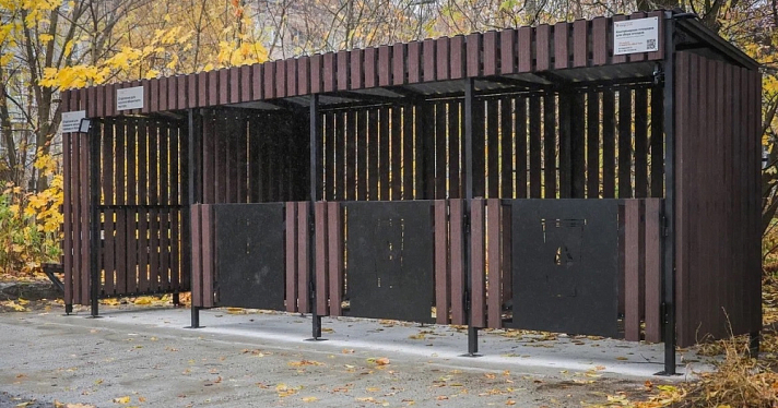 В Рыбинске установили контейнерную площадку, сделанную из 150 тысяч полиэтиленовых пакетов