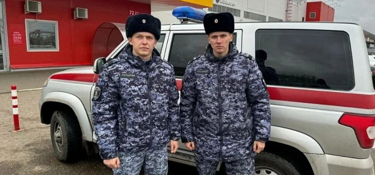Росгвардейцы в Ростове отыскали мужчину, который хотел перевести мошенникам три миллиона рублей
