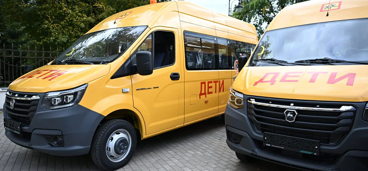 В Ярославской области обновляют школьный автопарк: регион получит 31 новый автобус