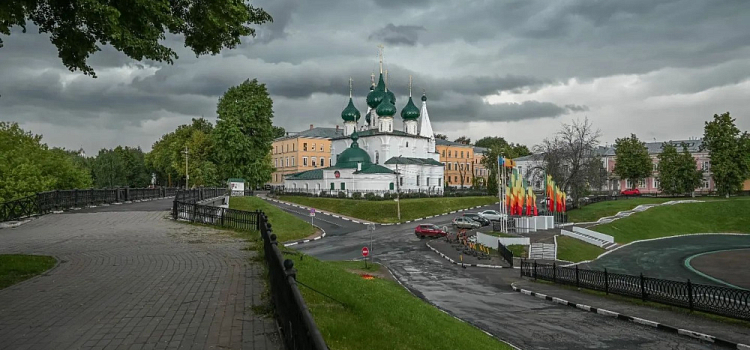 Прощай, духота: синоптики обещают, что в выходные в Ярославль нагрянет сильная гроза