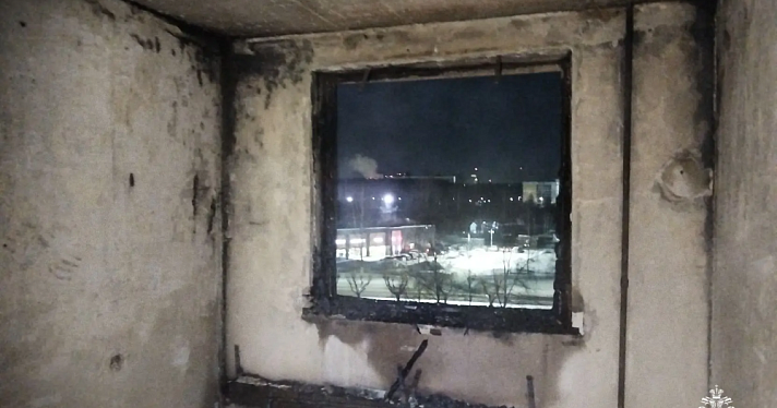 Неаккуратно покурил: при пожаре в ярославской высотке пострадал мужчина