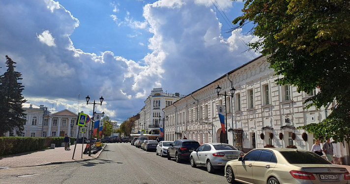 Пешеходный квартал в центре Ярославля ограничат автоматическими столбиками
