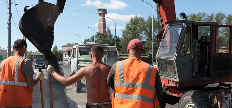  К юбилею области в Рыбинске благоустроят дворы, дороги и парки