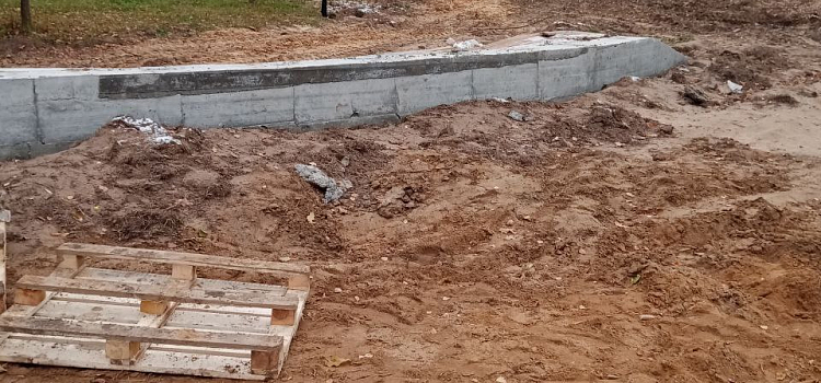 Раскурочили и бросили: благоустройством Павловской рощи в Ярославле заинтересовалась прокуратура_255730