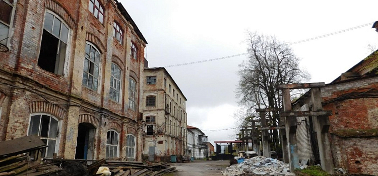 В Ярославской области подан иск об изъятии трёх памятников культуры у одного собственника_309737