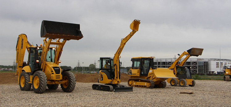 В Ярославской области опровергли остановку завода Komatsu в регионе