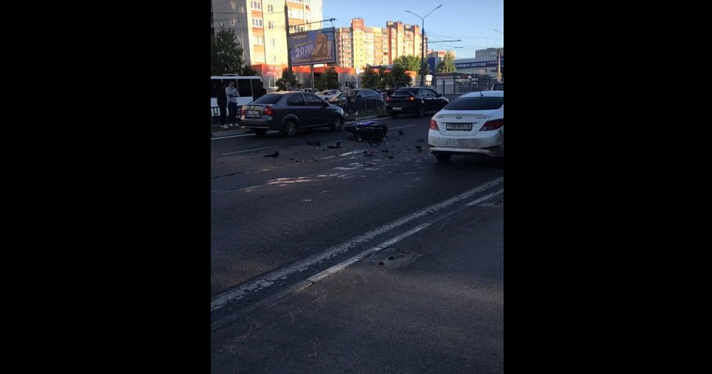 «Попытался скрыться»: в ДТП на Московском проспекте пострадала мотоциклистка