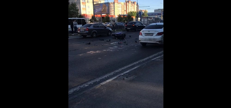 «Попытался скрыться»: в ДТП на Московском проспекте пострадала мотоциклистка