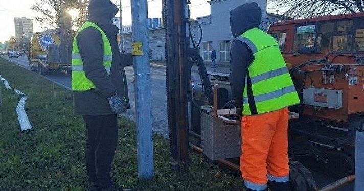 В Ярославле заменят забор на разделительной полосе проспекта Авиаторов