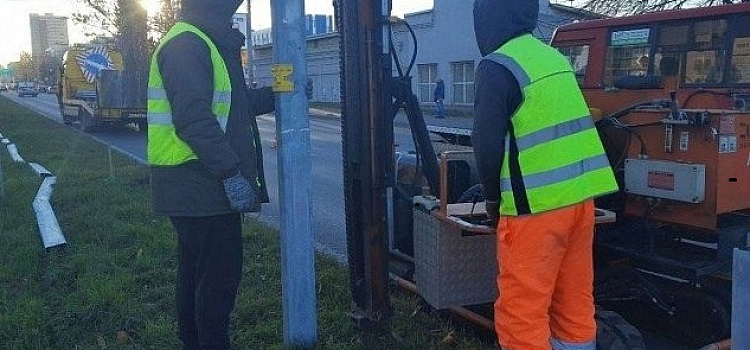В Ярославле заменят забор на разделительной полосе проспекта Авиаторов