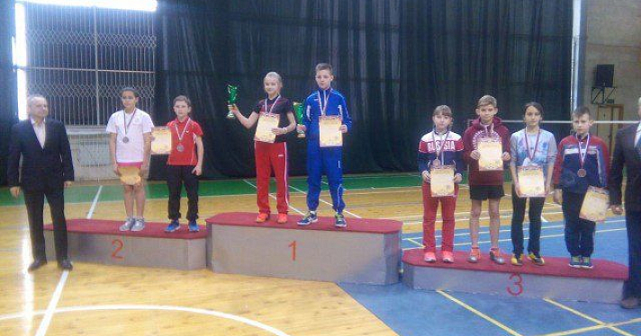 Юные ярославские бадминтонисты завоевали два «золота», «серебро» и «бронзу» 