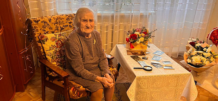 «Всю жизнь я работала на благо людей»: ярославна отметила столетний юбилей