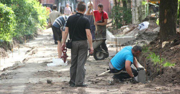 В Ярославле продолжается ремонт дворов в рамках программы «Обустроим область к юбилею»