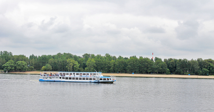Купить билет на речной трамвайчик в Ярославле с помощью «Якарты» можно будет за полцены