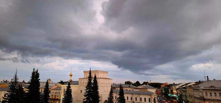 В Ярославль снова приходит прохладная и дождливая погода