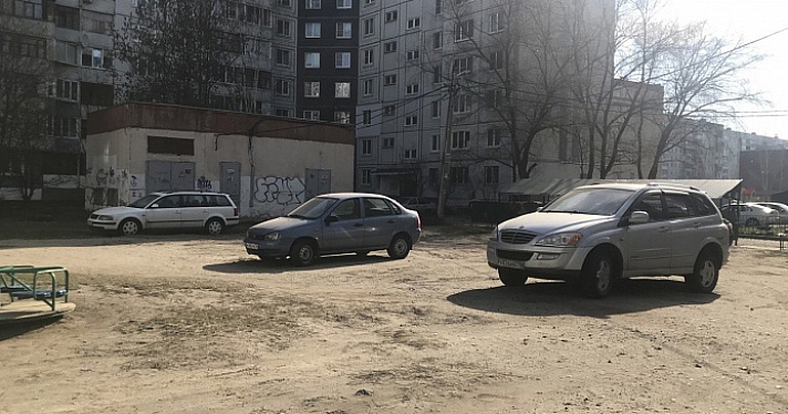 Ярославль остался без новых комплексов автоматической фиксации парковки на газонах