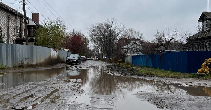 Жители Ярославля просят отремонтировать дорогу к детскому саду во Фрунзенском районе_225828