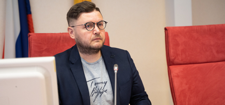 Осужденного за коррупцию ярославского депутата освободили досрочно