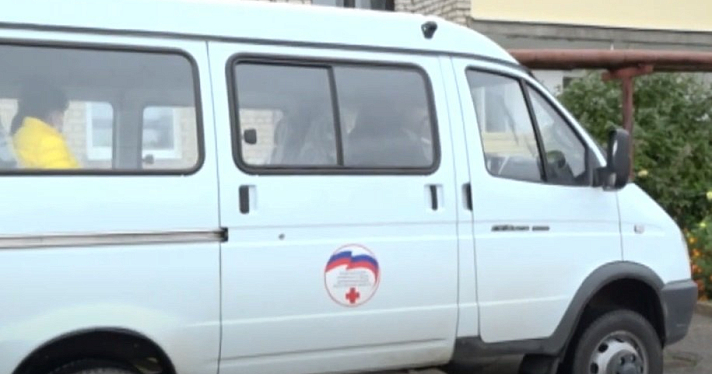 В Брейтово появилось пять новых машин скорой помощи