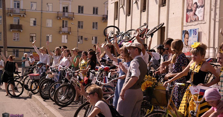 В Ярославле состоялся ретро-фестиваль «ВелоВинтаж»