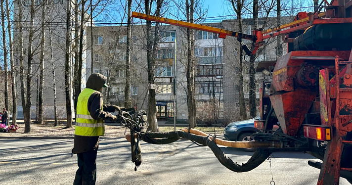 В Ярославле нашли новый способ ремонта дорог