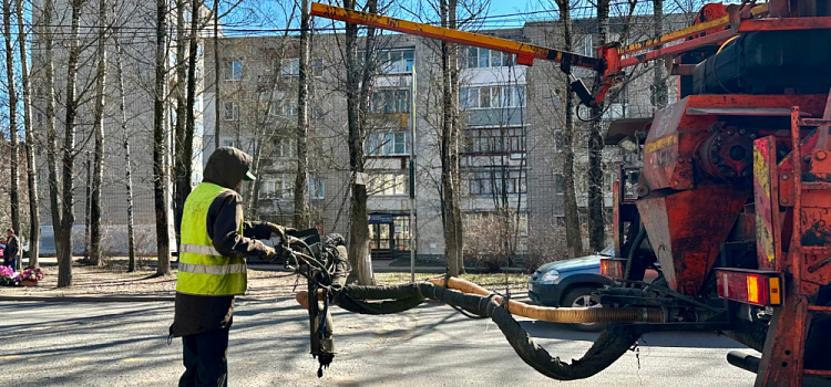 В Ярославле нашли новый способ ремонта дорог