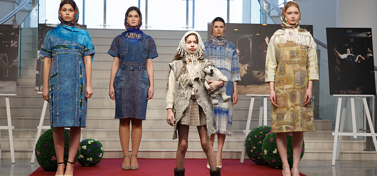 В Ярославле открылась фотовыставка о людях и производствах региона_310956