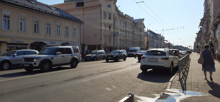 В центре Ярославля запретят парковку