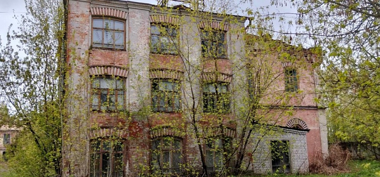 В Ярославской области подан иск об изъятии трёх памятников культуры у одного собственника_309736