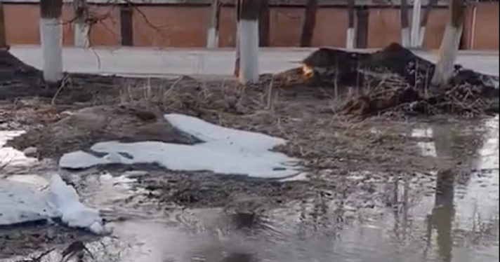 Дороги Переславля-Залесского в Ярославской области ушли под воду