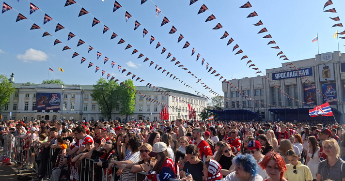 Плохая игра в неравных составах помешала ярославскому «Локомотиву» победить в четвёртом матче финала