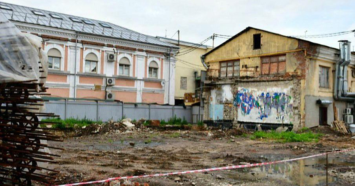 Мэр Ярославля анонсировал встречу с общественностью по поводу строительства кинотеатра возле Сретенского храма
