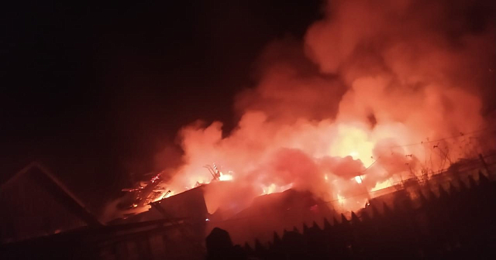 Страшный пожар в селе Устье: сгорел жилой дом_168981