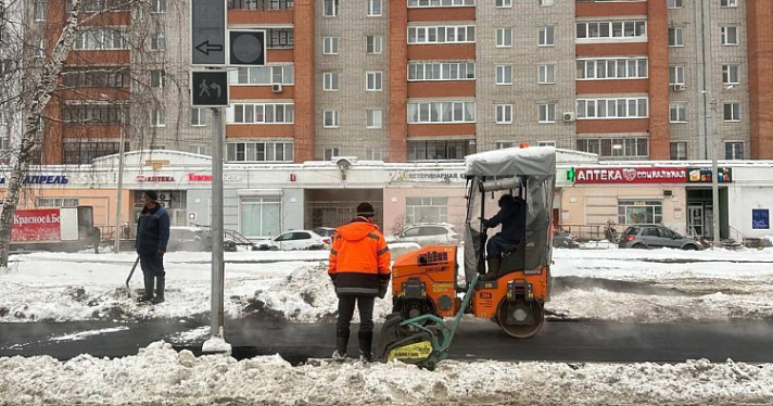 В мэрии ответили ярославцам, пожаловавшимся на ремонт дорог в снег