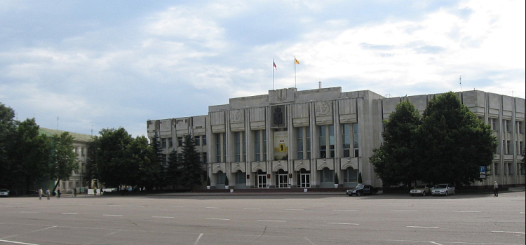 Михаил Евраев раскрыл подробности переезда правительства области в новое здание