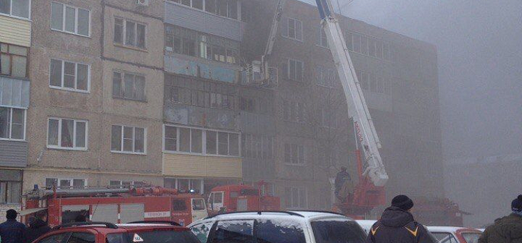 В Рыбинске произошел пожар в жилом доме: пострадали двое _130859