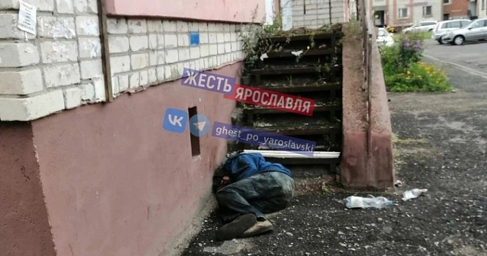 В Дзержинском районе Ярославля у входа в магазин умер мужчина