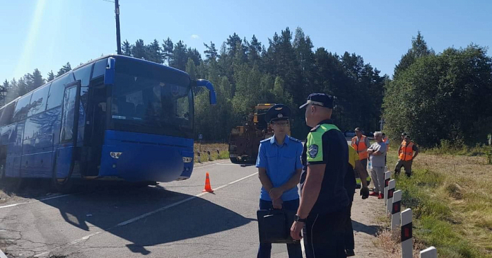 Угодивший в смертельное ДТП автобус с паломниками принадлежал предпринимателю из Ярославля