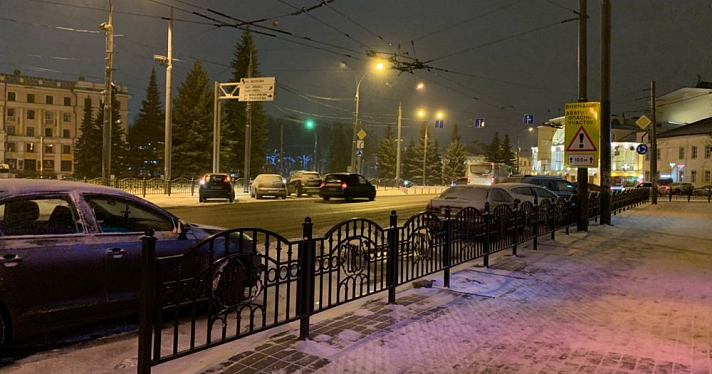 В Ярославле из-за снегопада взлетели цены на такси 