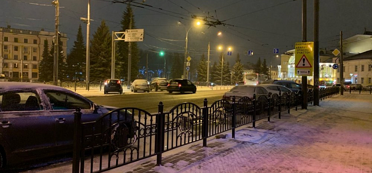 В Ярославле из-за снегопада взлетели цены на такси 