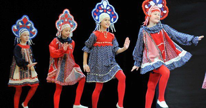 В Ярославле прошел VIII всероссийский фестиваль «Русский костюм на рубеже эпох» (фото) _88849